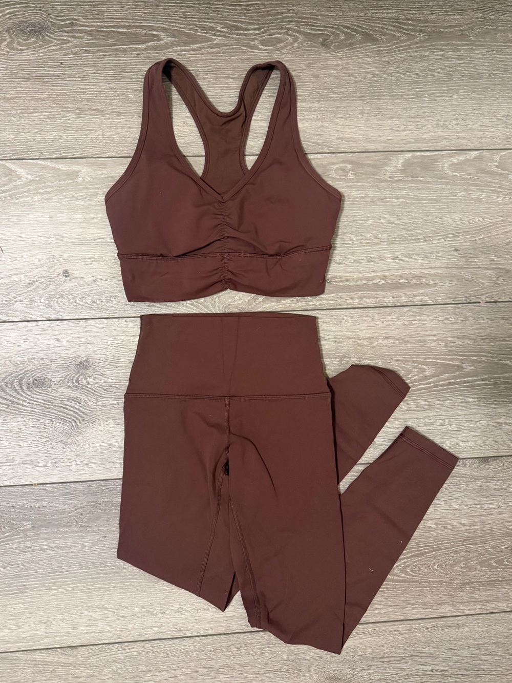 CRZ Yoga set 25” XXS butterluxe leggings & XS Ruched v-neck longline in Taupe